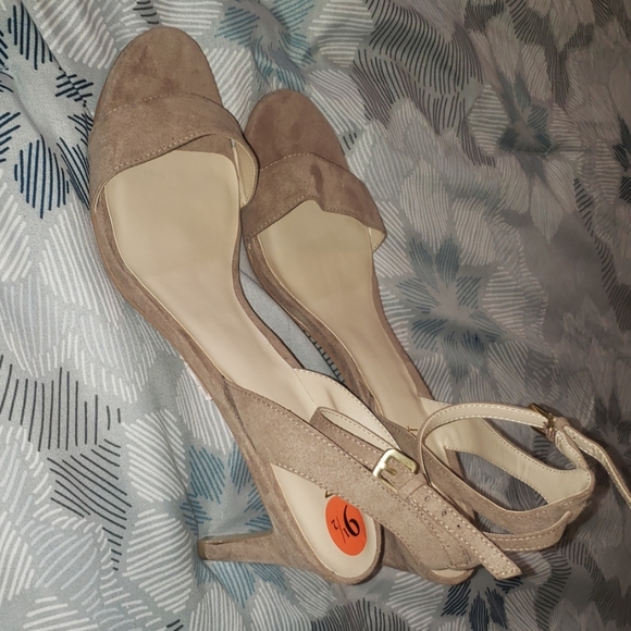 Nine West stappy sandals - Picture 5 of 5